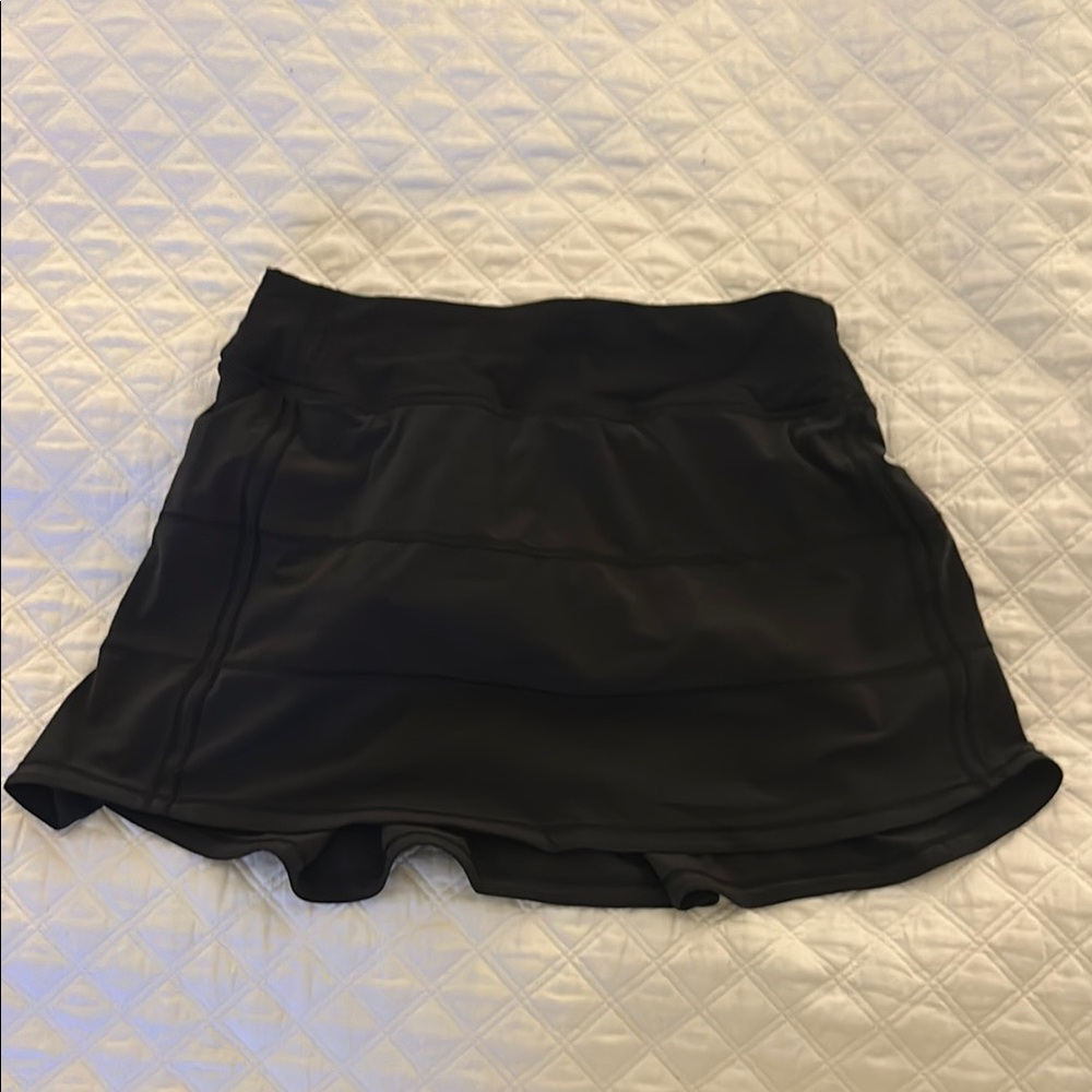 Lulu Black Skort